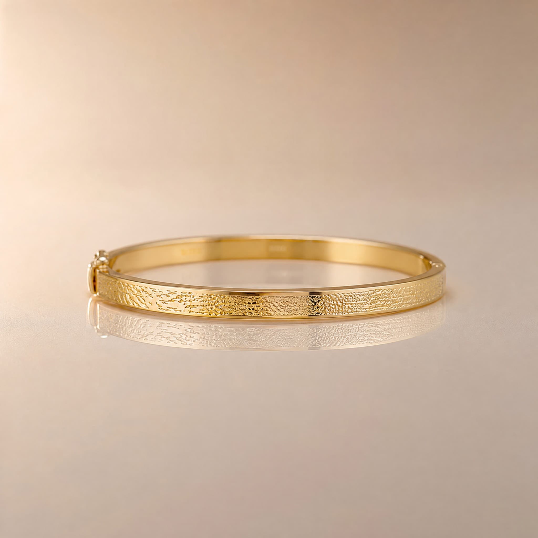 4 Qul Cuff